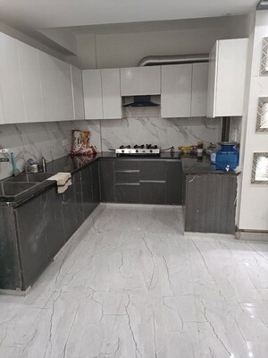 Kitchen in 2 BHK Builder Floor at Sector 15 – for Rent
