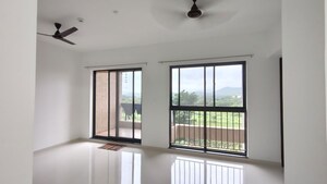 Room in 2 BHK Apartment at Shapoorji Pallonji Sensorium, Hinjewadi – for Rent