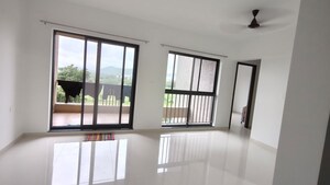 Room in 2 BHK Apartment at Shapoorji Pallonji Sensorium, Hinjewadi – for Rent