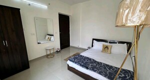Bedroom in 3 BHK Apartment at Omaxe R2, Gomti Nagar – for Rent