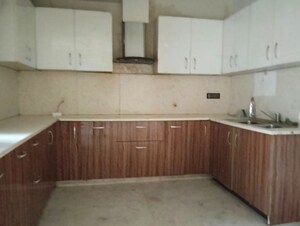 Kitchen in 2 BHK Builder Floor at Sector 15 – for Rent
