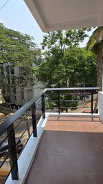 4 BHK + Servant Room,Basement 3000 Sq.Ft. Apartment in Cunningham Apartments