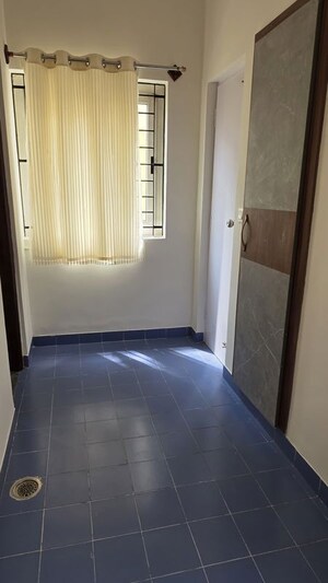 Bathroom in 4 BHK Apartment at Cunningham Apartments, Vasanth Nagar – for Rent