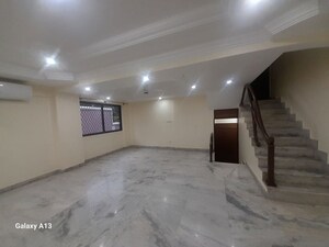 Parking in 3 BHK Apartment at The Embassy, Vasanth Nagar – for Rent