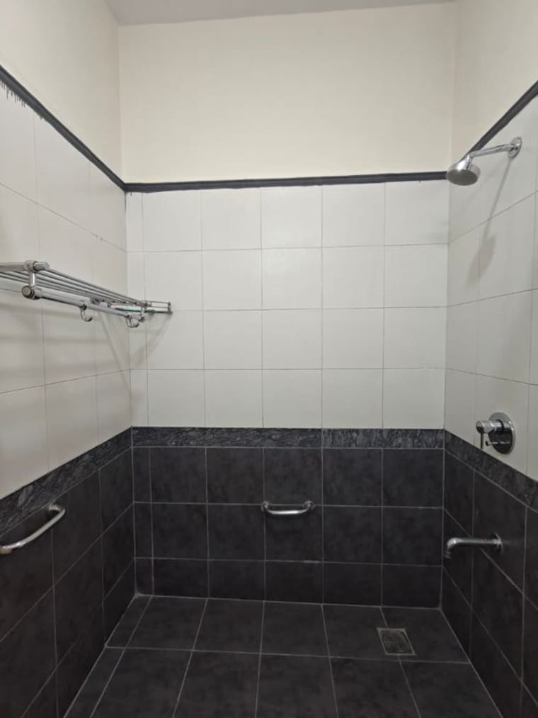 Bathroom, prestige-ozone 4 Bedroom 3000 Sq.Ft. Villa In Whitefield Bangalore 10446928