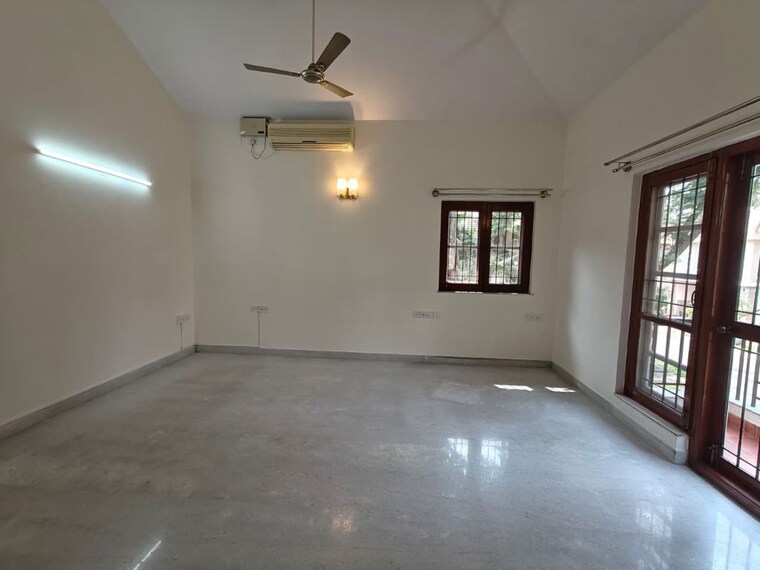 Room, prestige-ozone 4 Bedroom 3000 Sq.Ft. Villa In Whitefield Bangalore 10446928