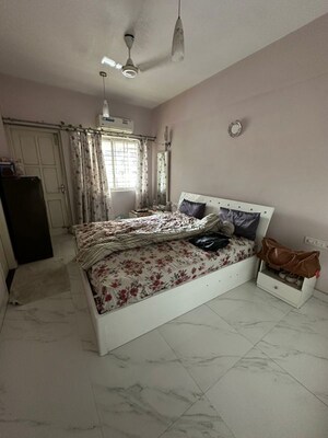 Bedroom in 3 BHK Apartment at N P Mansion, Richmond Town – for Rent