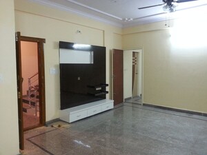 Room in 2 BHK Independent House at Rt Nagar – for Rent