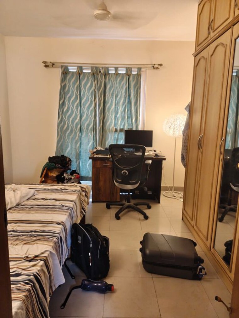 Team Area, sindhi-colony-ulsoor 3 Bedroom 2000 Sq.Ft. Apartment In Halasuru Bangalore 10390556