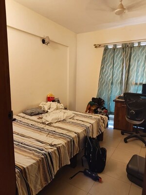 Bedroom in 3 BHK Apartment at Sindhi Colony Ulsoor, Halasuru – for Rent
