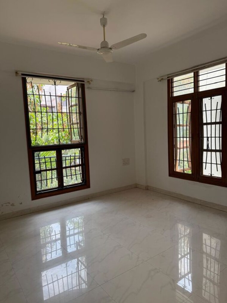 Room, ar-avenue 4 Bedroom 4800 Sq.Ft. Independent House In Indiranagar Bangalore 10424356