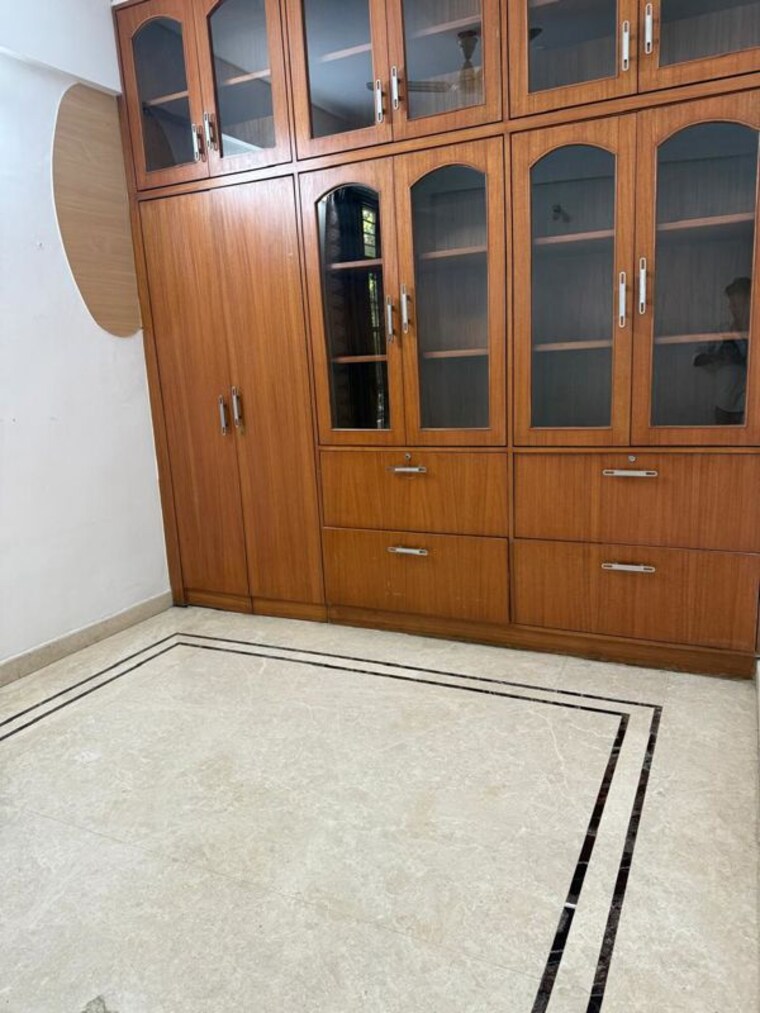 Room, ar-avenue 4 Bedroom 4800 Sq.Ft. Independent House In Indiranagar Bangalore 10424356