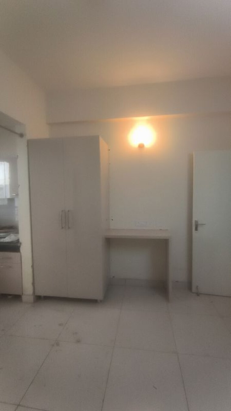 Room, sbp-city-of-dreams-zirakpur Studio 1400 Sq.Ft. Apartment In High Ground Zirakpur 10577119