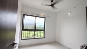Room in 2 BHK Apartment at Shapoorji Pallonji Sensorium, Hinjewadi – for Rent