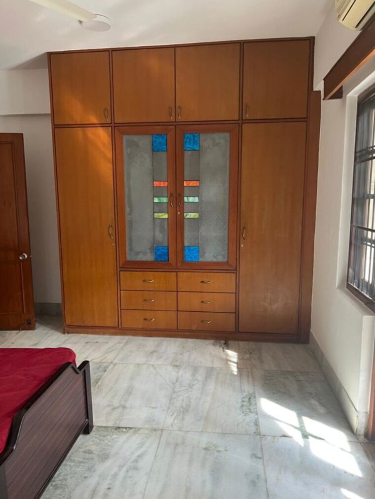 Room, embassy-palace 3 Bedroom 2660 Sq.Ft. Apartment In Cunningham Road Bangalore 10390505