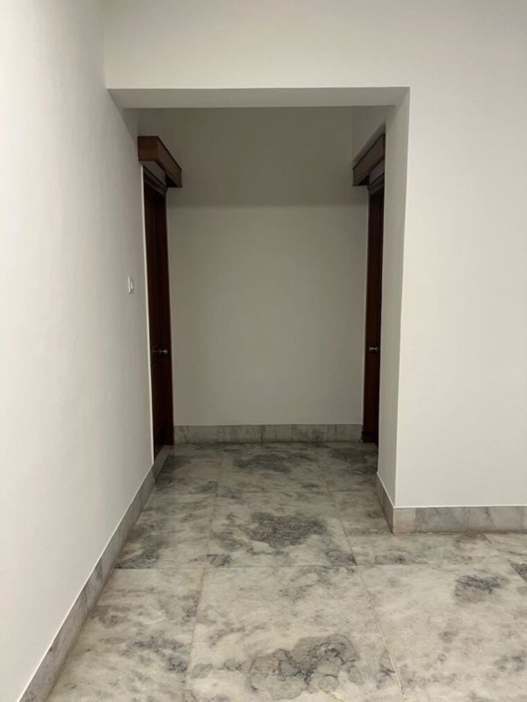 Room, embassy-palace 3 Bedroom 2660 Sq.Ft. Apartment In Cunningham Road Bangalore 10390505