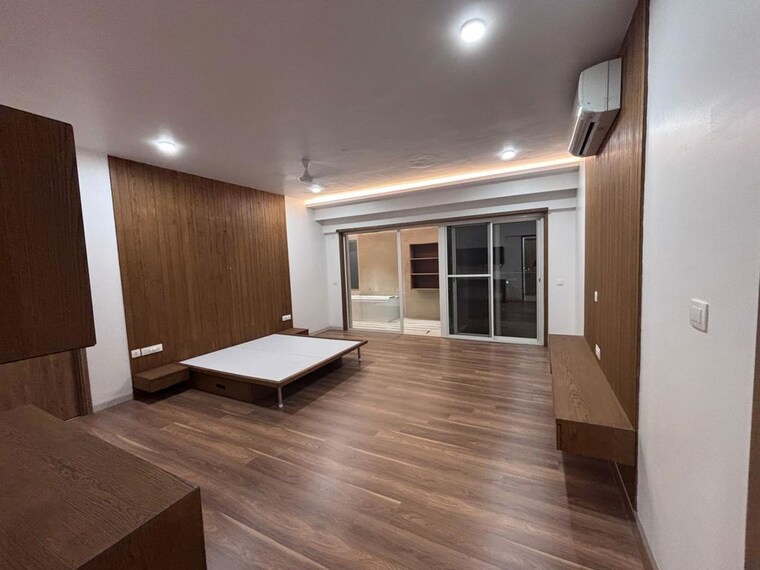 Room, snn-clermont 4 Bedroom 3900 Sq.Ft. Apartment In Hebbal Bangalore 10130936