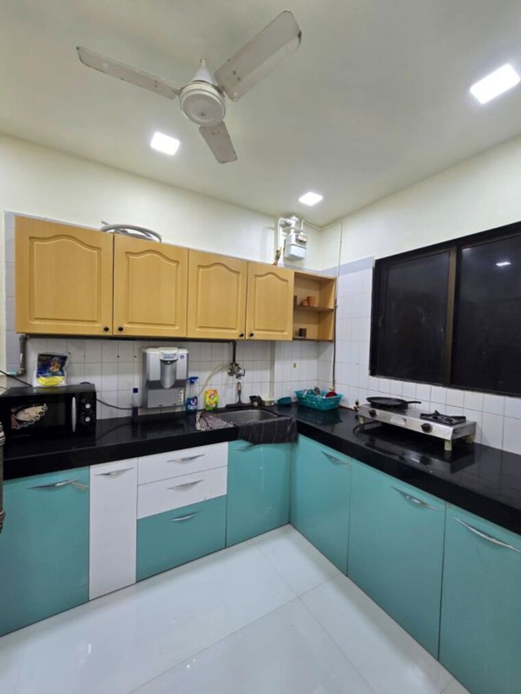 Kitchen, veena-symphony 2 Bedroom 950 Sq.Ft. Apartment In Andheri East Mumbai 10577140