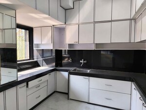 Kitchen in 2.5 BHK Apartment at Churchgate – for Sale