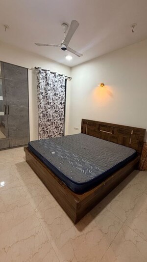 Bedroom in 2 BHK Apartment at Lodha Sterling, Kolshet Road – for Rent