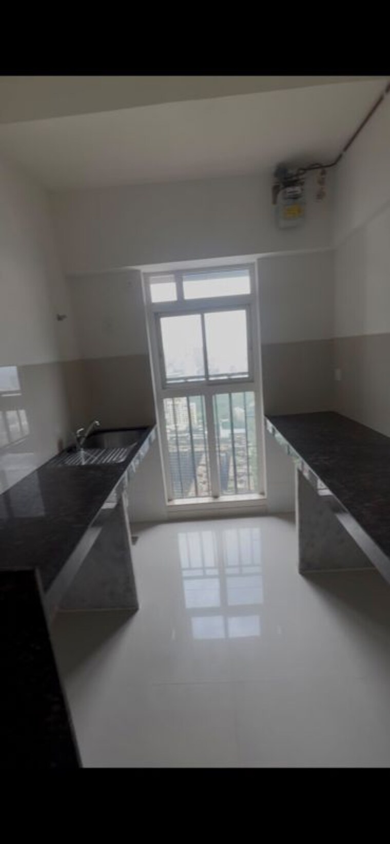 Kitchen, raymond-the-address 4 Bedroom 1500 Sq.Ft. Apartment In Pokhran Road No Two Thane 10577158