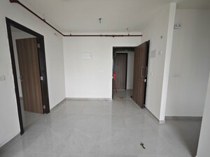 Room in 1 BHK Apartment at Piramal Vaikunth A Class Homes, Balkum Pada – for Rent