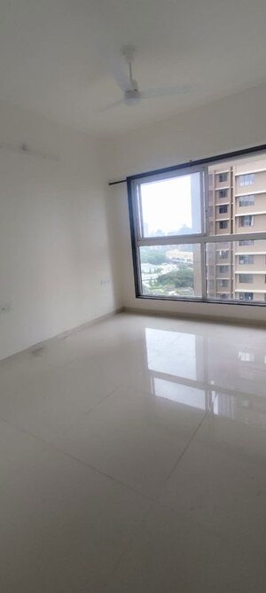 Room in 1 BHK Apartment at Piramal Vaikunth A Class Homes, Balkum Pada – for Rent