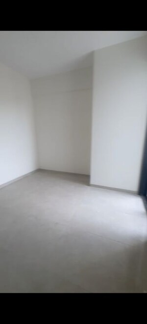 Room in 2 BHK Apartment at Damji Shamji Mahavir Spring Tulip Phase 1, Pokhran Road No Two – for Sale