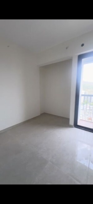 Room in 2 BHK Apartment at Damji Shamji Mahavir Spring Tulip Phase 1, Pokhran Road No Two – for Sale