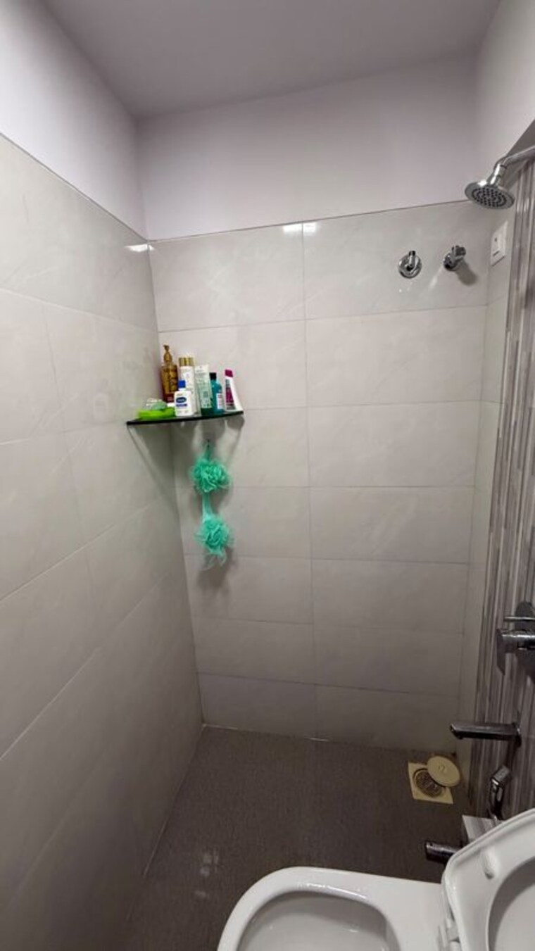 Bathroom, atul-horizon 1 Bedroom 400 Sq.Ft. Apartment In Bhandup West Mumbai 10577166