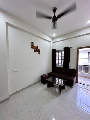 Living Room in 1 BHK Builder Floor at Mahalaxmi Nagar – for Rent