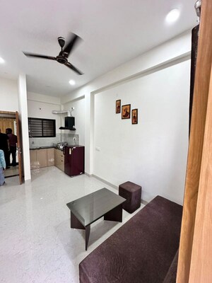 Living Room in 1 BHK Builder Floor at Mahalaxmi Nagar – for Rent