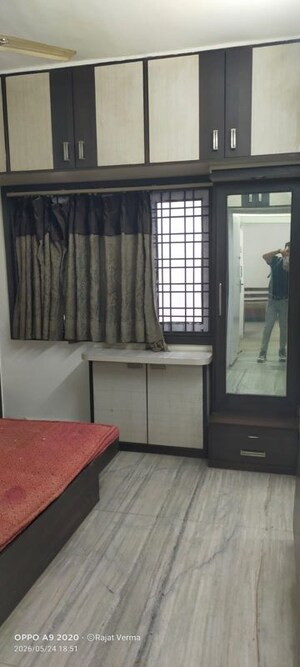 Room in 2 BHK Builder Floor at MR-10 – for Rent