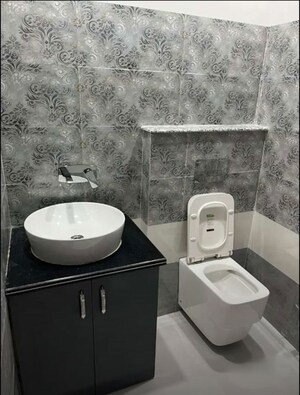 Bathroom in 2 BHK Apartment at Butler Colony – for Rent