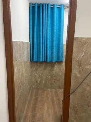 Bathroom in 2 BHK Builder Floor at Ramesh Nagar – for Rent