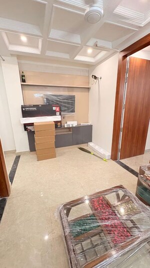 Bedroom in 1 BHK Builder Floor at Sector 46 – for Rent