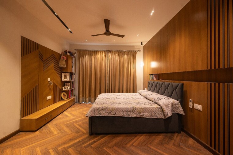 Bedroom, dlf-independent-floors 4 Bedroom 500 Sq.Yd. Builder Floor In Dlf City Phase 3 Gurgaon 10577215