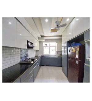 Kitchen in 4 BHK Builder Floor at SS Aaron Ville, Sector 48 – for Sale