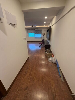 Furnished Amenities in 3 BHK Apartment at Regency Liqury, Lavelle Road – for Rent