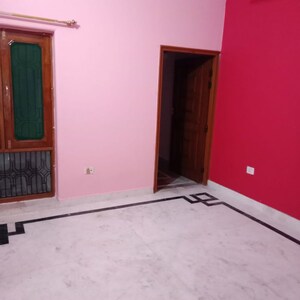 Room in 3 BHK Independent House at Gomti Nagar – for Rent