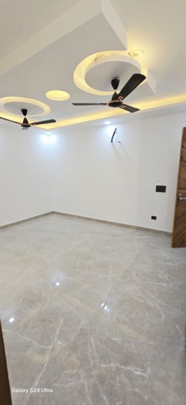Room, shouryapuram 3 Bedroom 1600 Sq.Ft. Apartment In Lal Kuan Ghaziabad 10577240