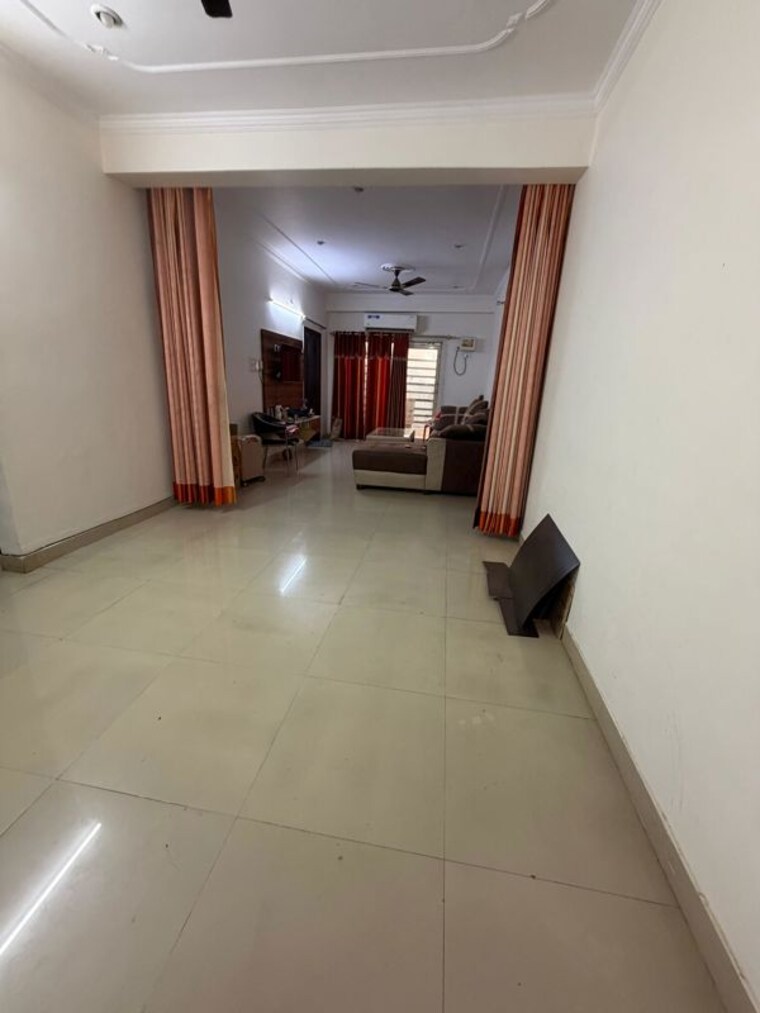 Room, gomti nagar 3 Bedroom 1777 Sq.Ft. Apartment In Gomti Nagar Lucknow 10577254