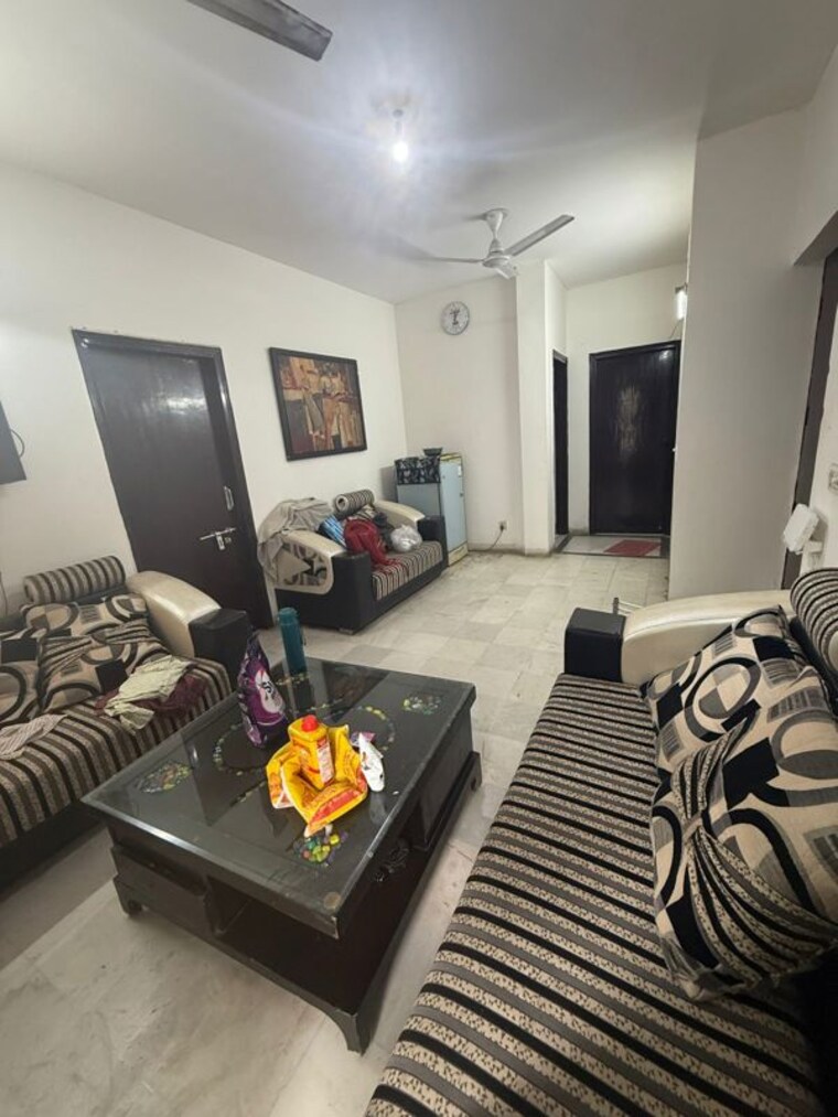 Living Room, sector 57 2 Bedroom 160 Sq.Yd. Builder Floor In Sector 57 Gurgaon 10577260