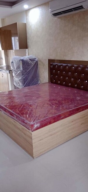 Bedroom in 1 RK Independent House at Sector 14 – for Rent