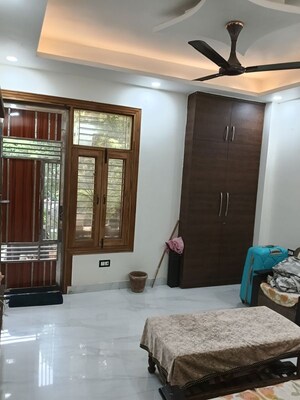Living Room in 4 BHK Builder Floor at Mohan Meekin Society, Vasundhara Sector 18 – for Rent