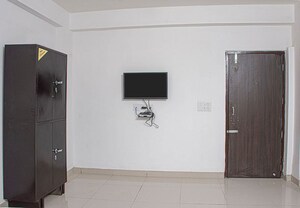 Room in 1 RK Independent House at Sector 14 – for Rent