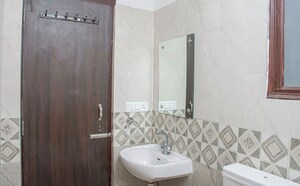 Bathroom in 1 RK Independent House at Sector 14 – for Rent