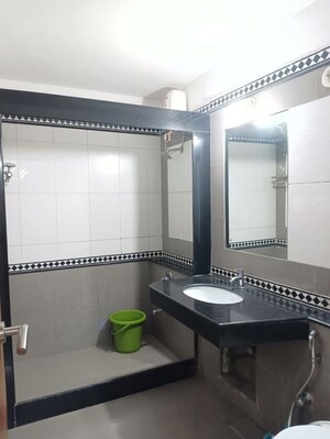 Team Area in 2 BHK Apartment at Goyal Lakshchandi Heights, Goregaon East – for Rent
