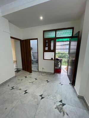 Room in 3 BHK Builder Floor at Maya Homes, Indrapuram – for Rent