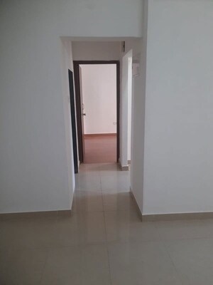 Room in 1 BHK Apartment at DB Orchid Ozone, Dahisar East – for Rent